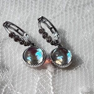 - 💯% Authentic sterling silver  aurora / aurora polaris hoop earrings